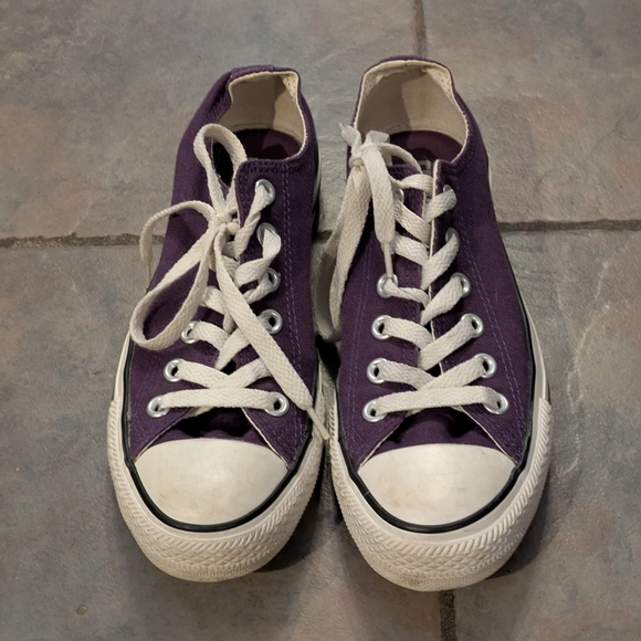 Eggplant Converse All Star Low Stop Chuck Taylors - Picture 2 of 7